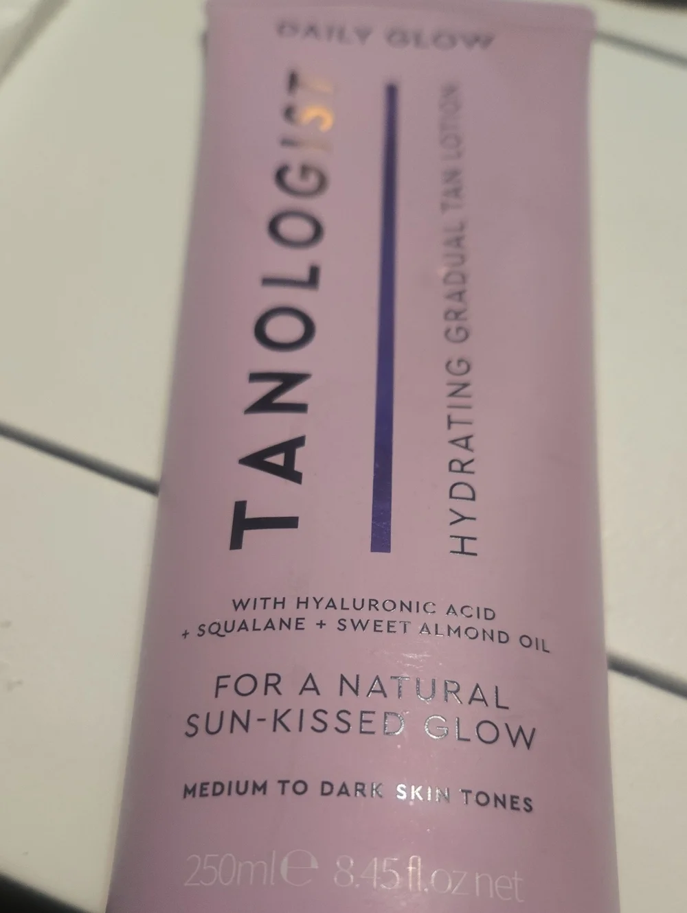 Tanologust Hydratibg Gradual Tan Lotion
